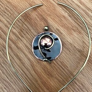 Necklace with removable pendant